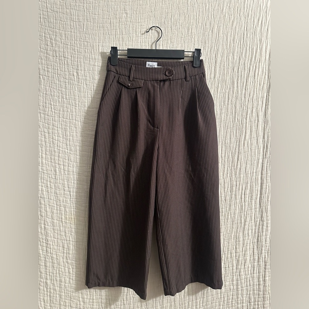 Princess Polly  wide-leg pinstripe trousers cropped Capri